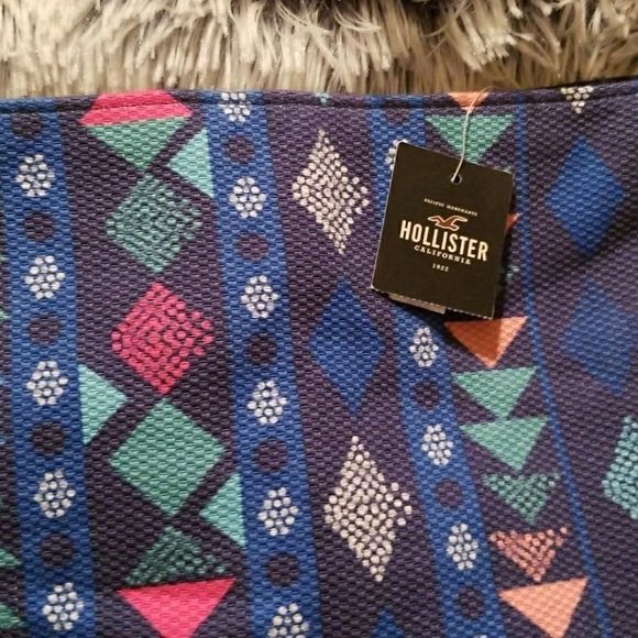 Hollister Mini - Picture 2 of 4